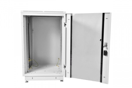 Телекоммуникационный шкаф ЦМО ШТК-М-22.6.6-1ААА